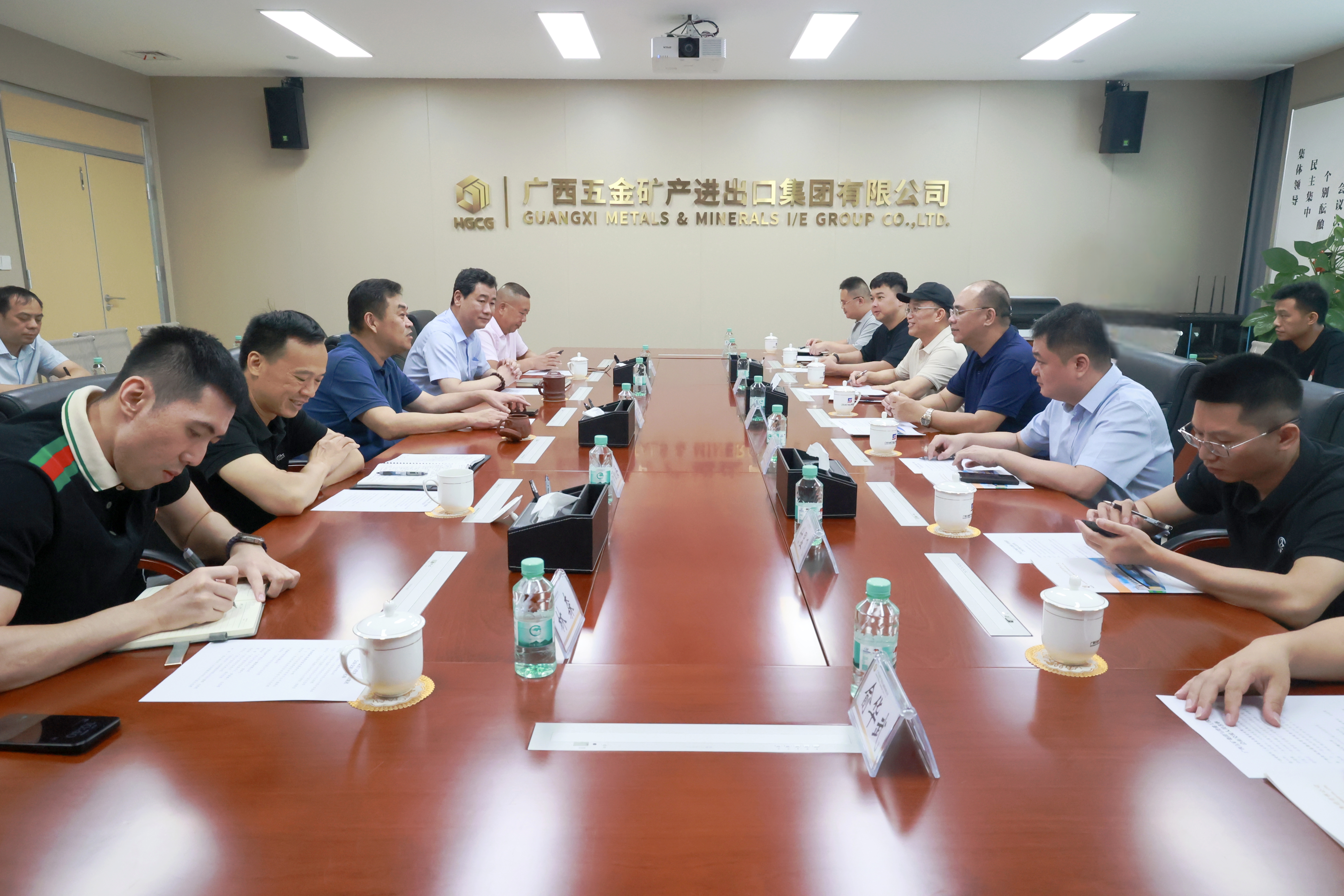 五礦動(dòng)態(tài) | 探索綜合能源合作新模式！曹津津會(huì)見(jiàn)貴港工投集團(tuán)隆永恒一行